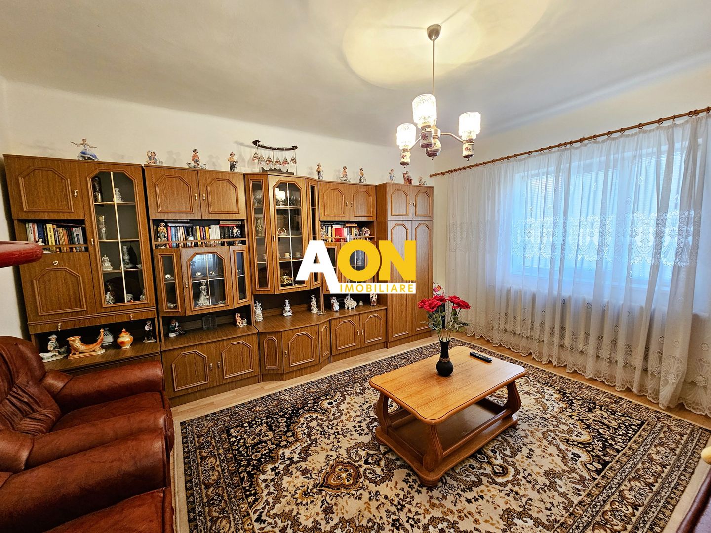 Casa cu 2 corpuri de cladire, 744 mp teren, toate utilitatile, Micesti - Poză 6