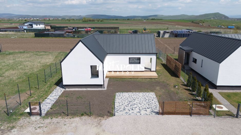 Casa Single / Structura Lemn / Finisaje Incluse - Poză 1