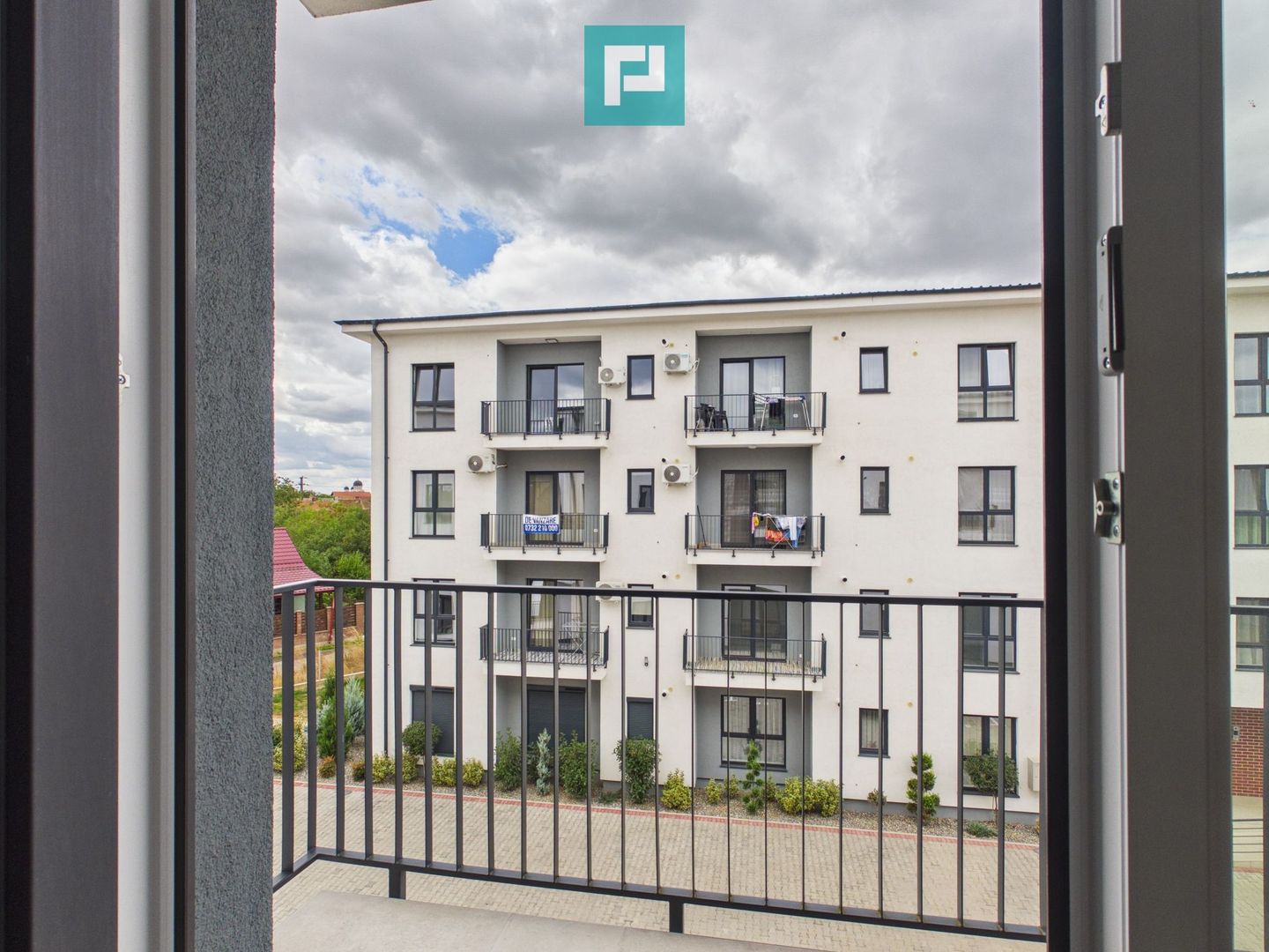 Apartament 2 camere în bloc nou, Gradiște - Poză 2