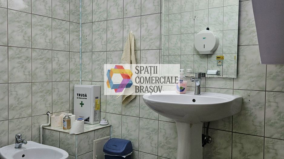 Casă plus Spațiu comercial  741 mp, Teren 906 mp Brasov - zona Blumana - Poză 49