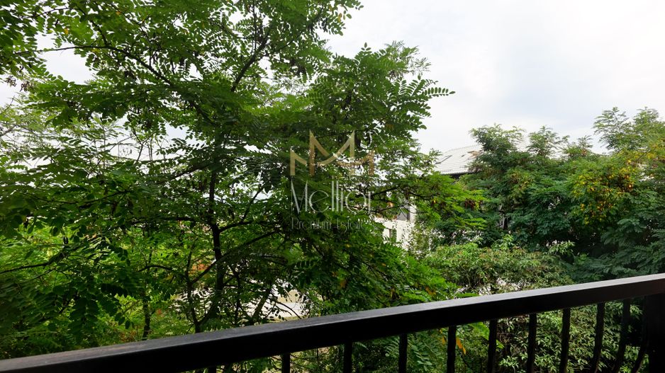 Ap spatios 4 camere, garaj, Andrei Muresanu, zona strazii Trifoiului - Poză 35