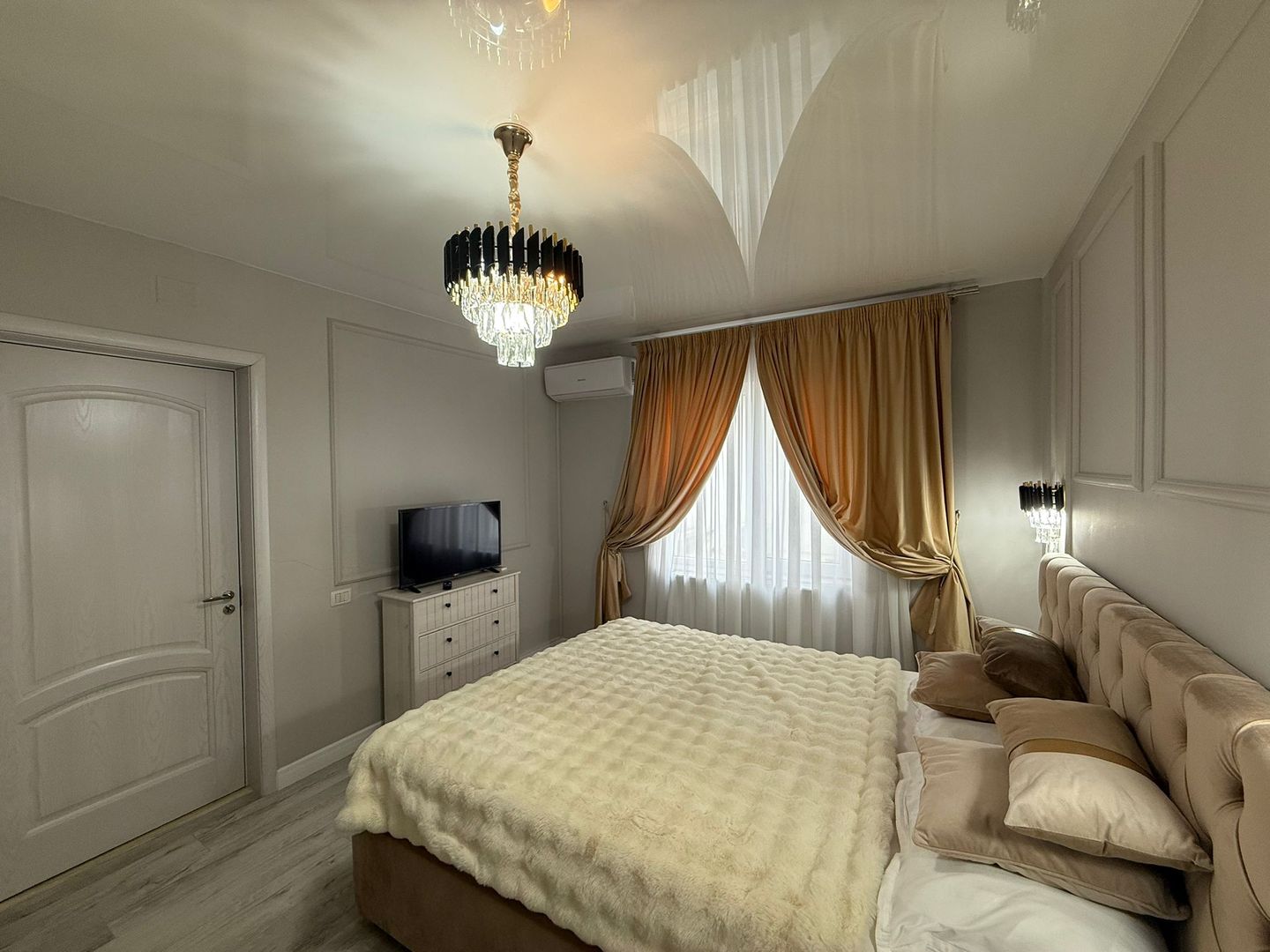 Vila de vanzare in Mamaia Sat - Poză 12