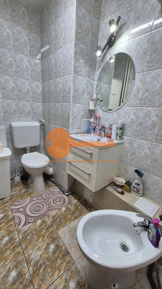 4 Camere in zona Crangasi ( Centrala Proprie-10 Minute de Metrou ) - Poză 3