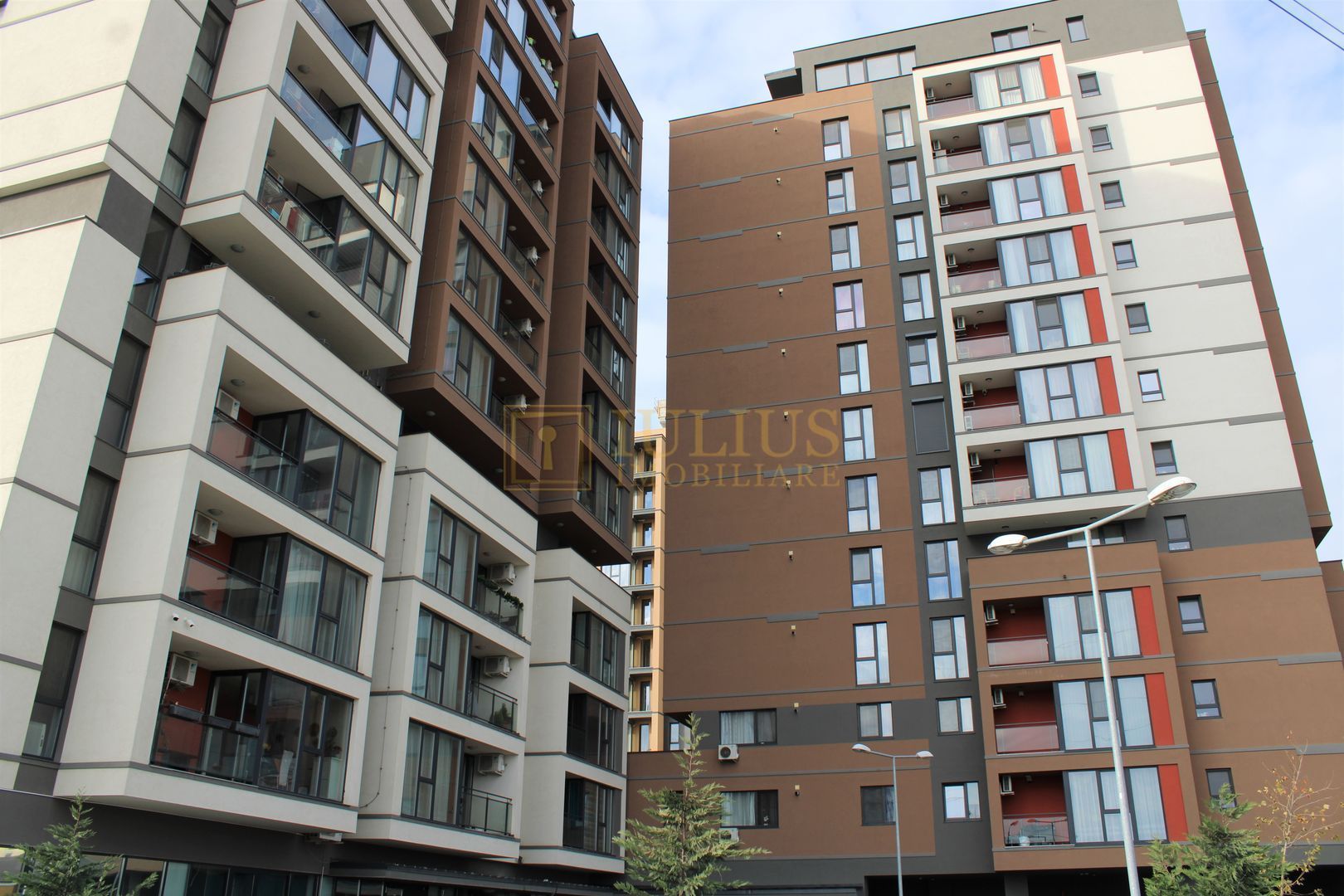 Mobilat modern, boxa inclusa, Soarelui - Rebreanu 175 - Poză 1