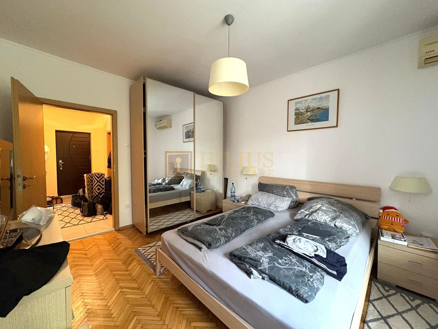 Apartament in zona Victor Babes - Poză 4