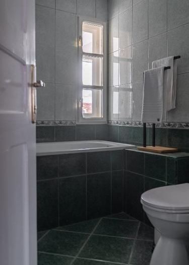 Elisabetin - Piata Bisericii  | 5 camere | Centrala  Proprie - Poză 2