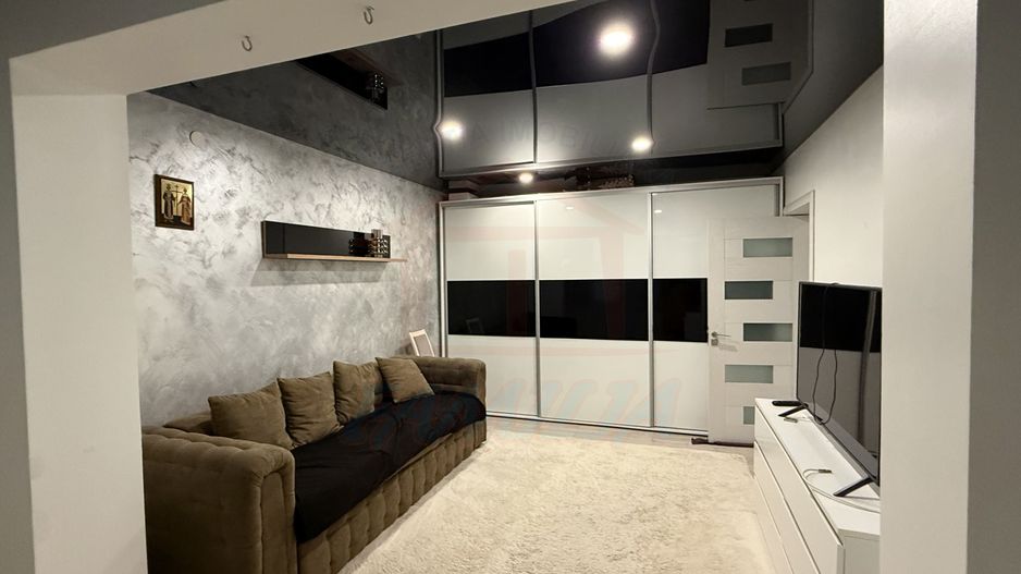 🔑De închiriat, 2 camere decomandate, Centru, 600 Euro/lună - Poză 1