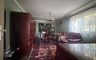 Vanzare casă cu teren mare în satul Cazaci – aproape de Târgoviște - Poză 3