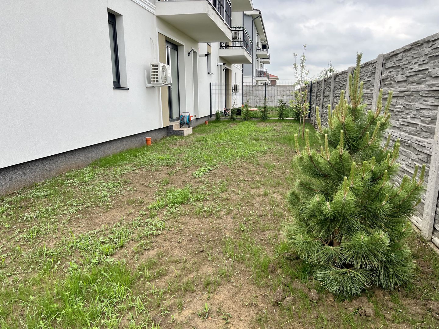 APARTAMENT CU GRADINA PROPRIE - Poză 9