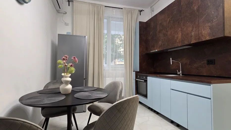 2 camere -Militari - Poză 2