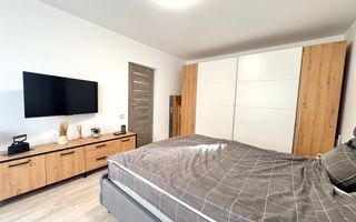 Apartament cu 2 camere-Zona Eroilor Floresti - Poză 6