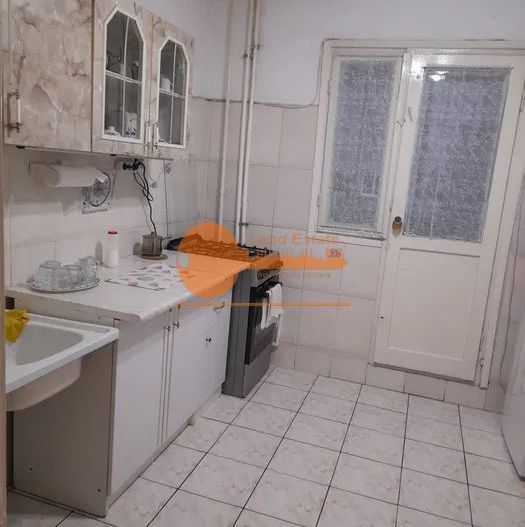 Apartament cu 3 camere in zona Crangasi - 6 minute de Metrou - Poză 7