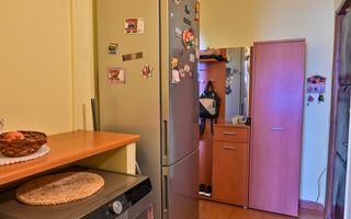 Apartament cu 3 camere de vanzare | Mobilat | Malu Rosu | Comision 0% - Poză 11