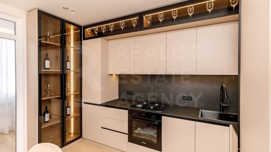 Vânzare, apartament, 2 camere, str. Vasile Lupu, Buiucani - Poză 3