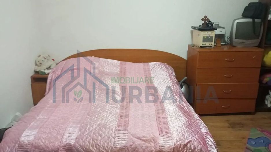 Casă de vânzare Tătărași - Poză 3