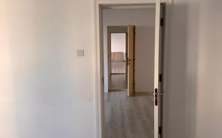 Cladire birouri / spatiu comercial - 584 mp  - Comision ZERO - Poză 16