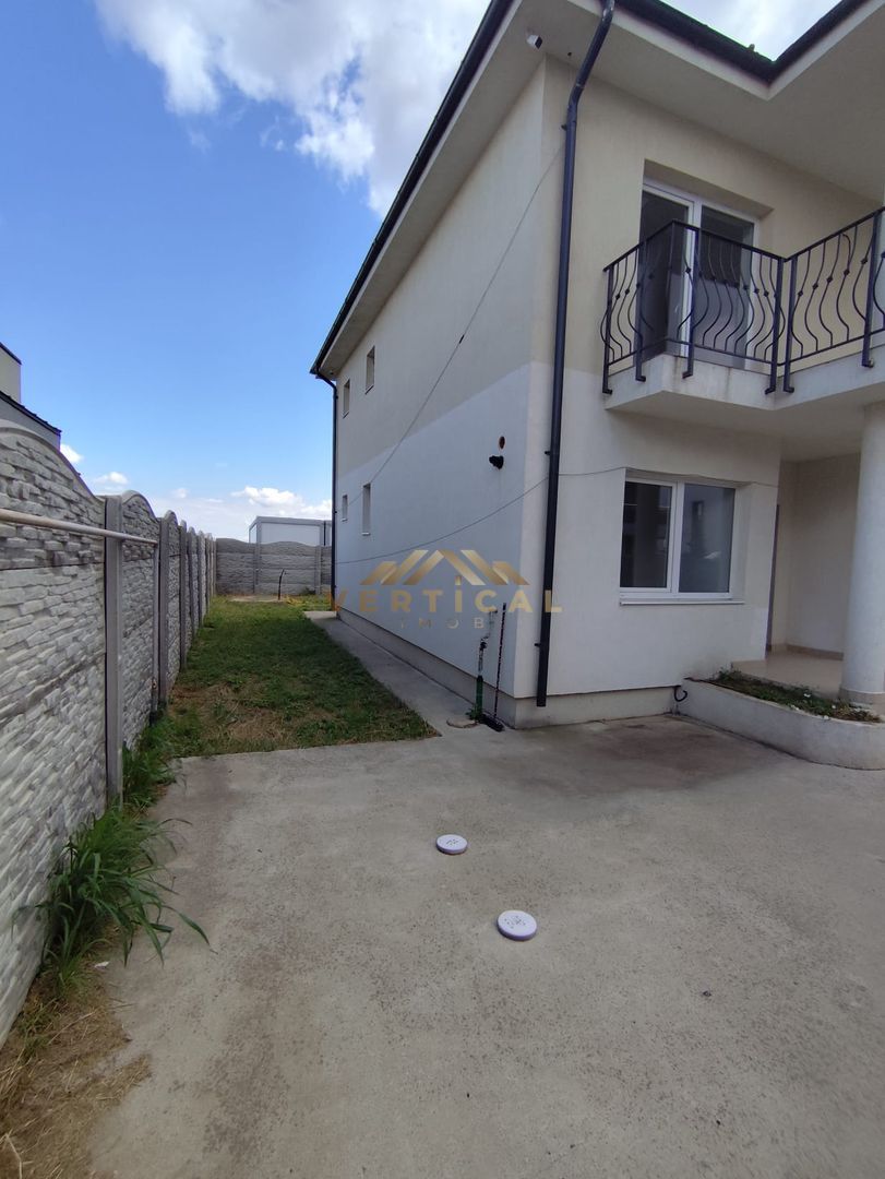 🏡 Casă individuală de vânzare – spațiu, confort, locație excelenta - Poză 3