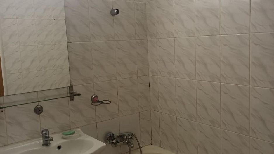 AP. 2 TITAN -  2 BAI, RENOVAT - MASINA DE SPALAT VASE, METROU 5 MINUTE - Poză 5