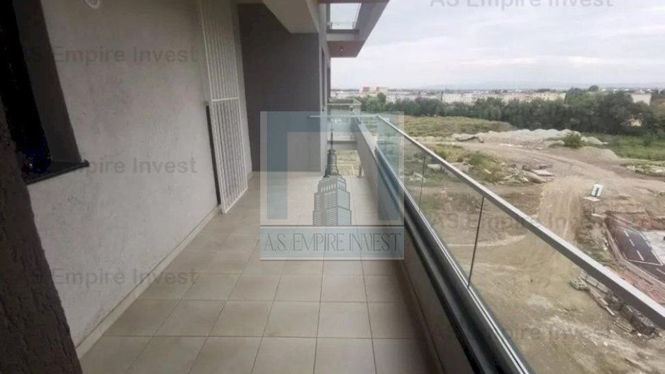 Garsoniera decomandata - zona Avantgarden faza V - Poză 1