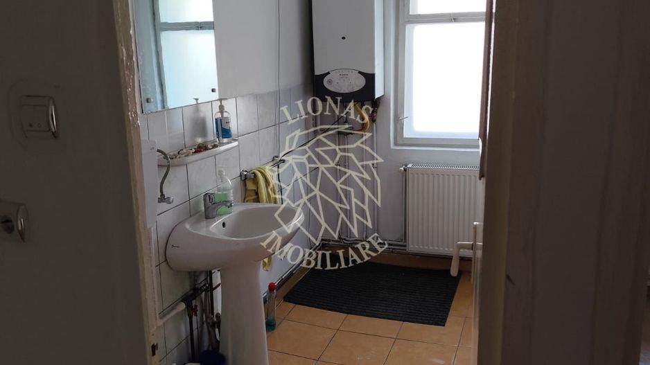 Spatiu comercial 40 mp la strada-ideal magazin, salon, florarie-Han - Poză 5