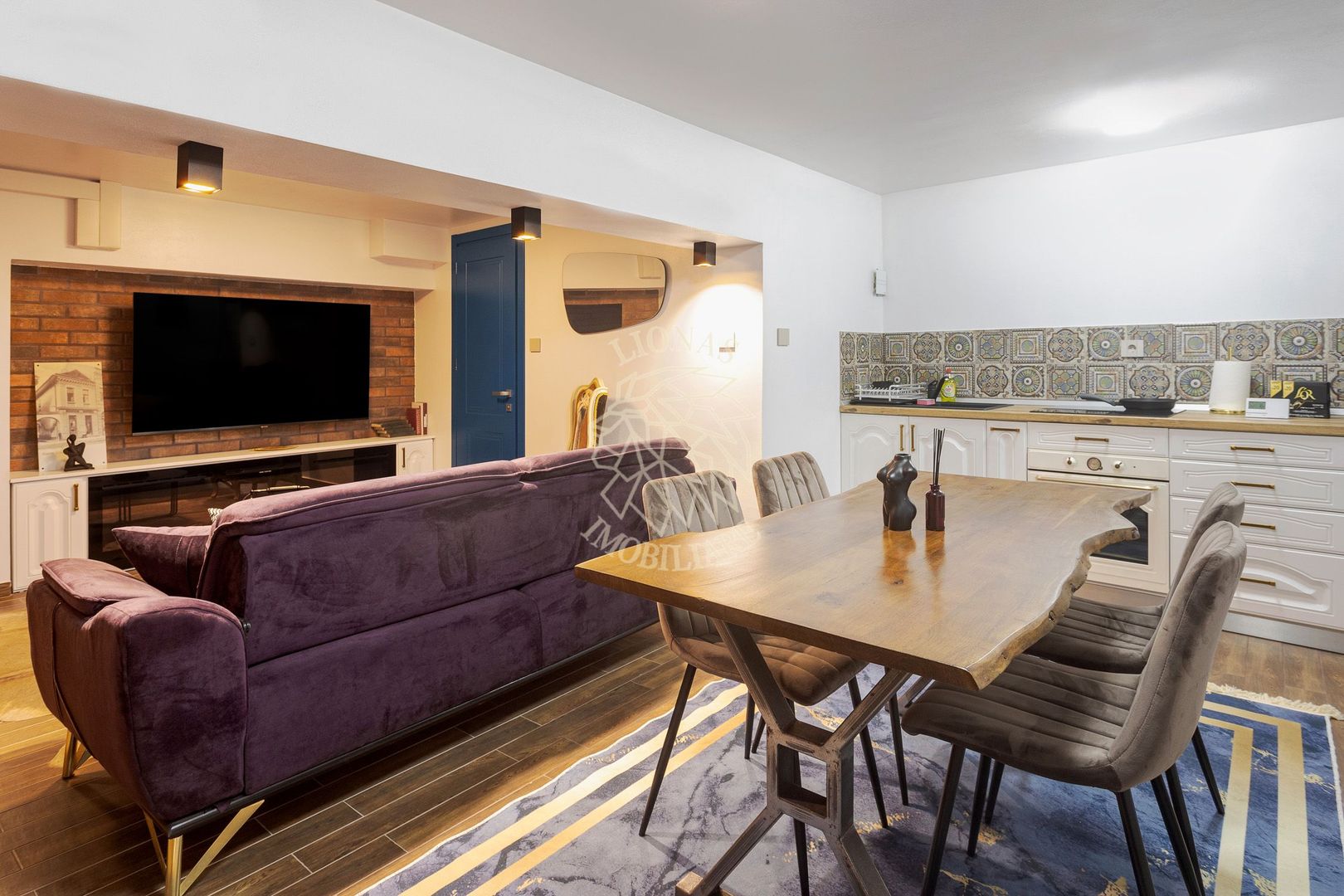 Apartament de Lux, Mobilat Finisat, zona Ultracentrala - Poză 3