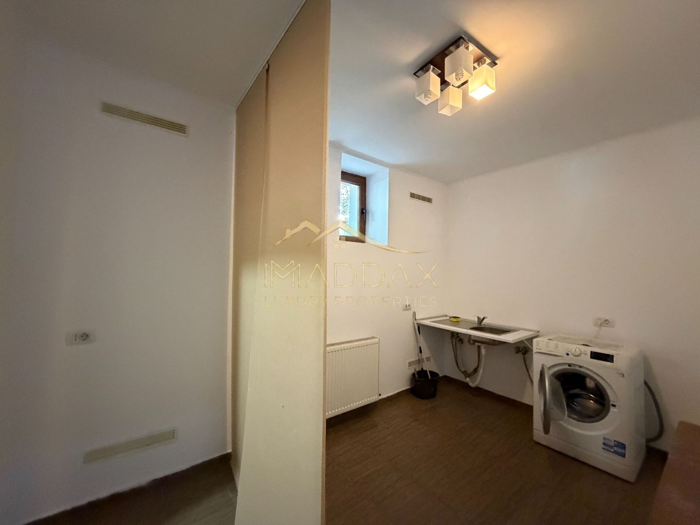 Apartament de inchiriat /4 camere in vila *153mp* +parcare / Dorobanti Capitale - Poză 38