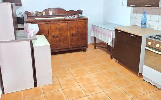Apartament 2 camere decomandat într-o casă interbelică în Centrul Iașului - Independenței - Poză 1