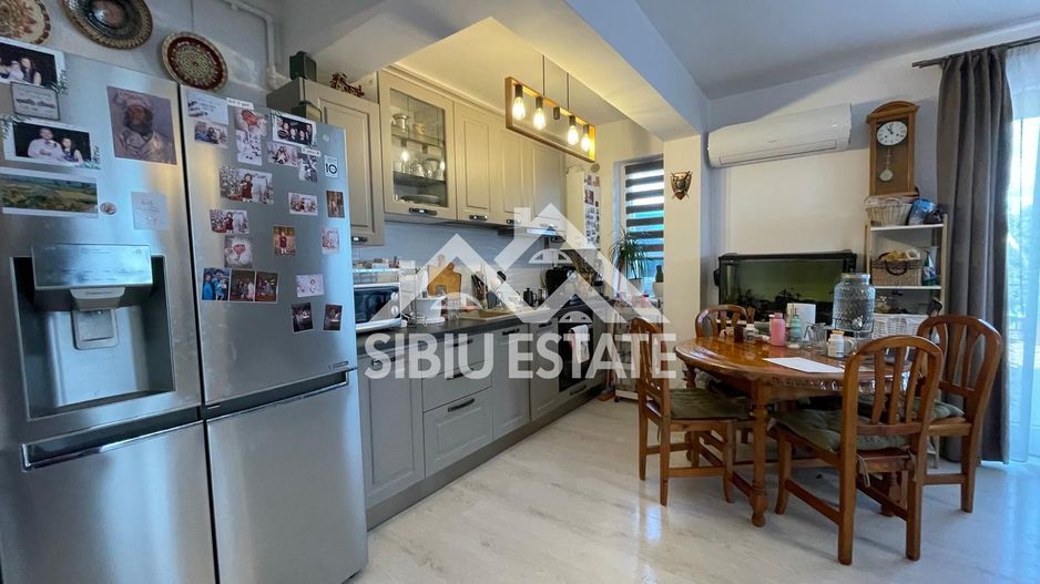 Penthouse modern cu terasă spectaculoasă de 50 mp Belvedere Residence - Poză 4