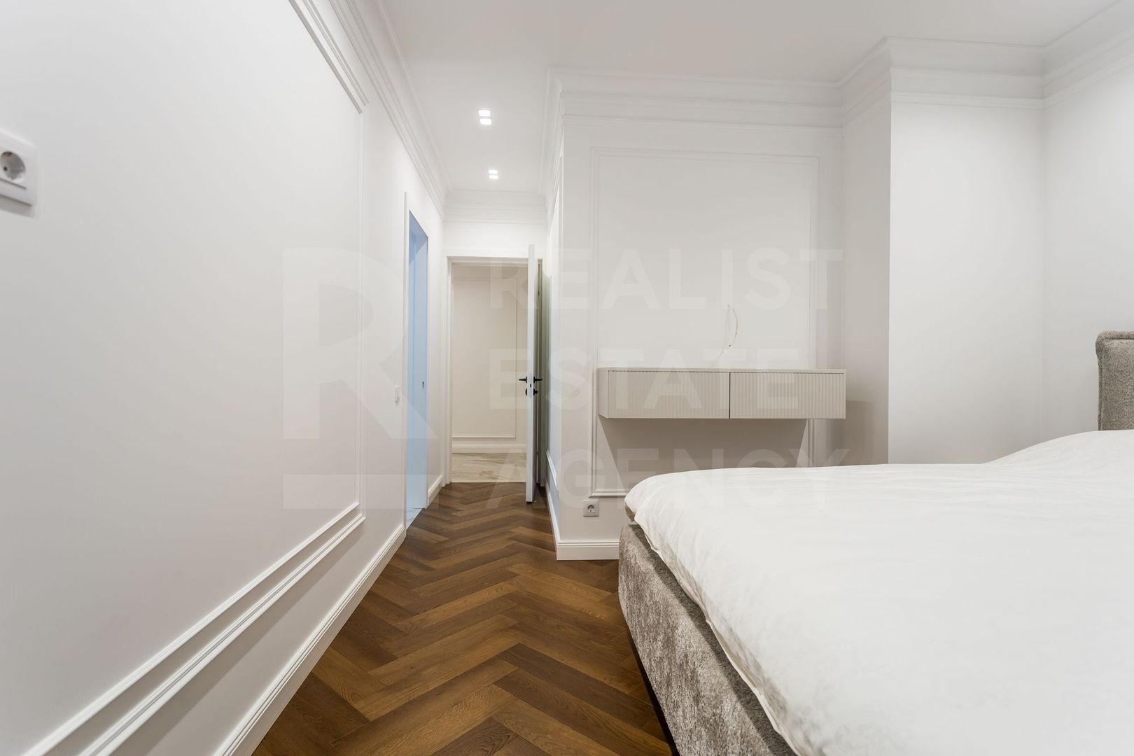 Chirie, apartament, 4 camere, stradela Teatrului, Buiucani - Poză 10