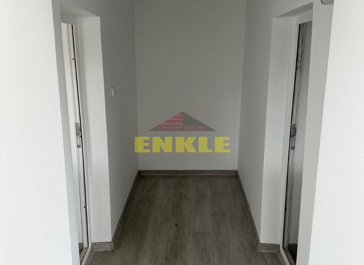 De vanzare casa, Zona Puskin, pret 60.500 € Neg! - Poză 1