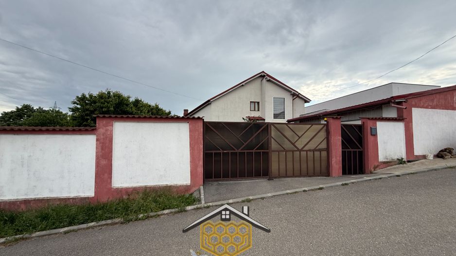 Casa P+1 cu garaj si 950 mp teren in Simnicul de jos - Comision 0% - Poză 14