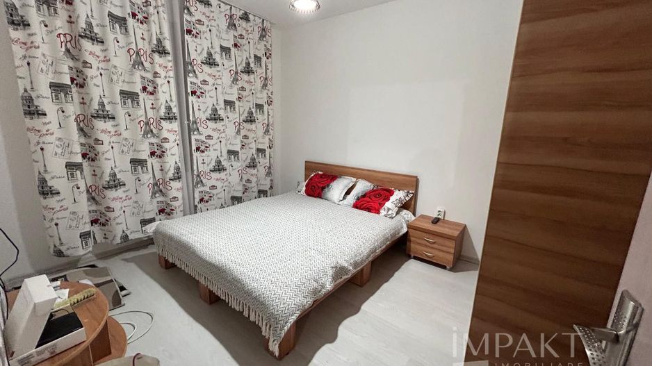 Apartament de inchiriat cu 3 camere, parcare, zona Terra! - Poză 4