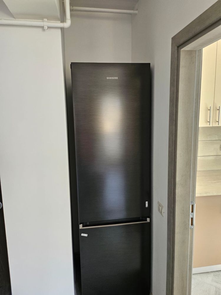 De vanzare apartament 2 camere MIlitari Residence - Poză 5