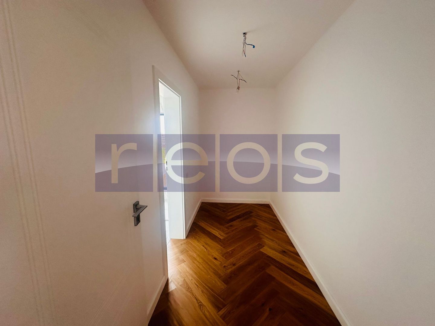 VILA DE VANZARE |  CORBEANCA | 5 CAMERE - Poză 22