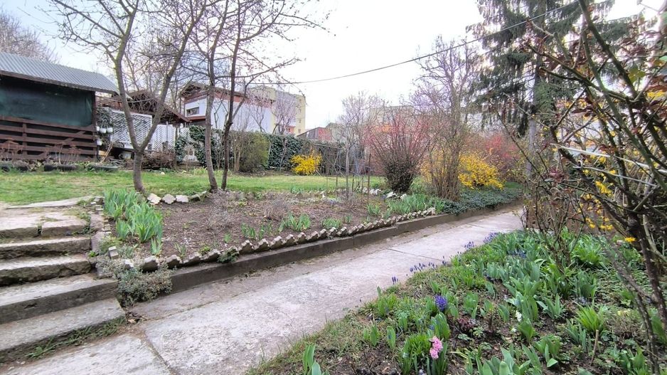 Apartament tip studio cu gradina Gruia strada Migdalului - Poză 1