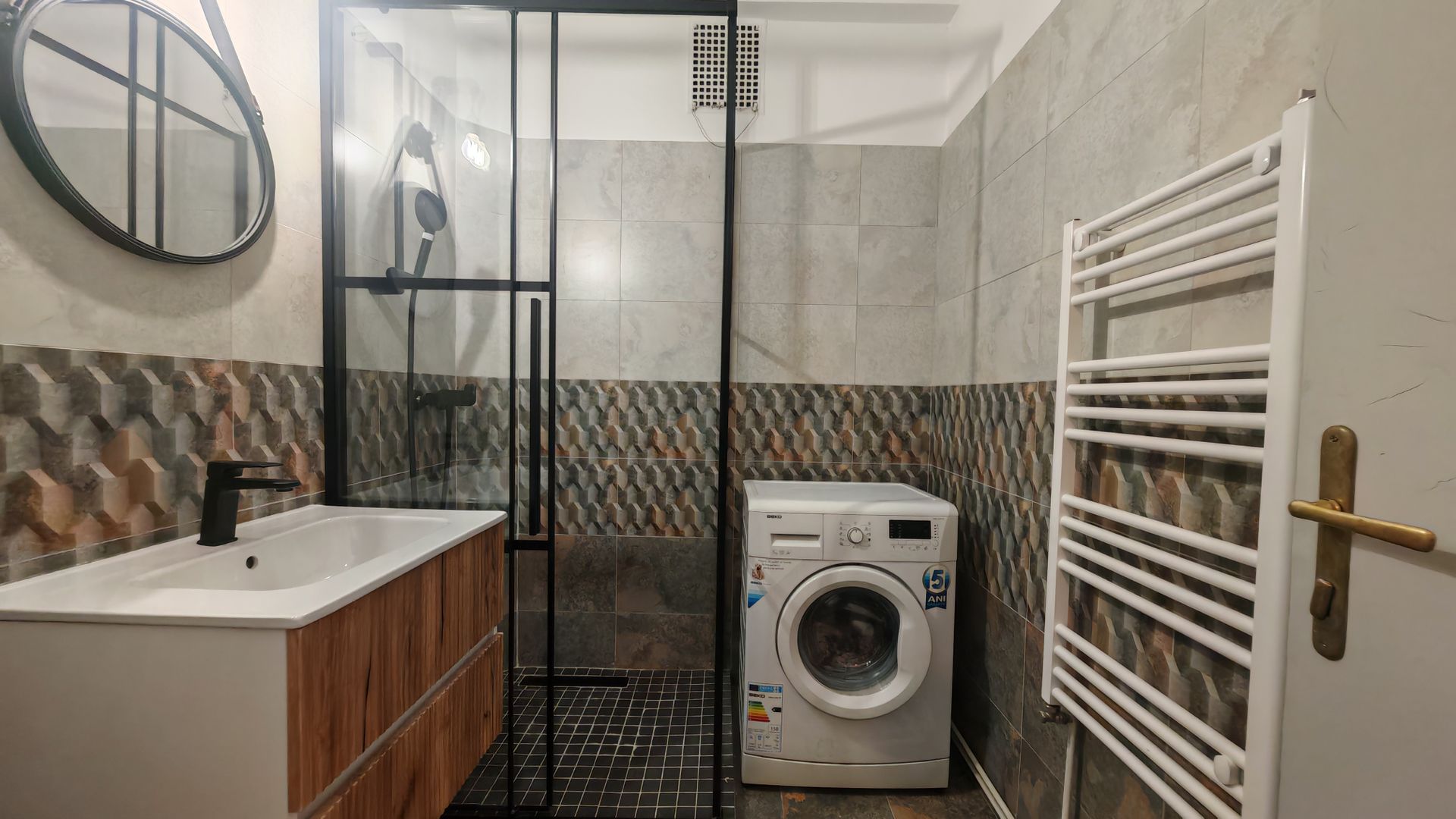 Vanzare apartament 3 camere, boxa, zona Stirbei Voda-Calea Plevnei-Cismigiu - Poză 12