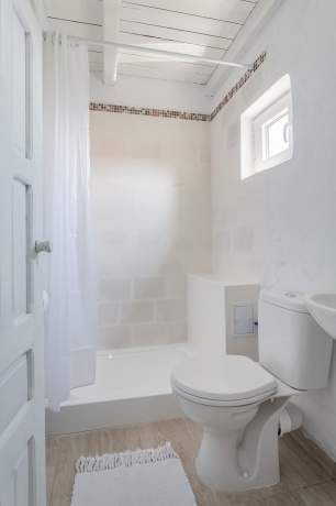 Vila turistica cu 50 camere de vanzare in 2 Mai/Constanta - Poză 8