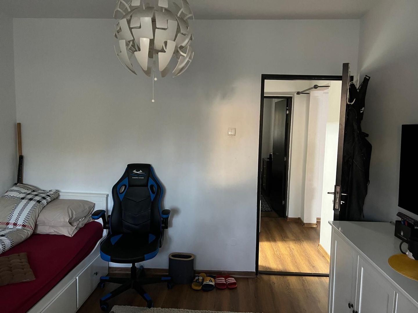 Apartament 3 camere de vanzare – Tiglina 2, parter, lânga Liceul Pedagogic - Poză 6