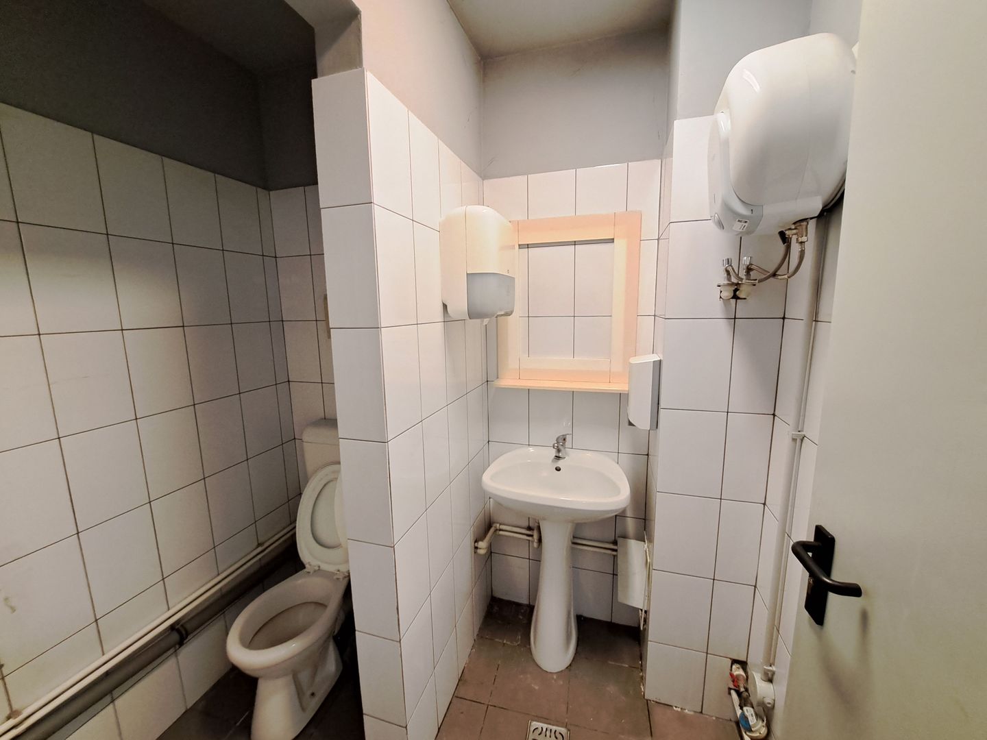 Spatiu comercial 143,03 mp - Vitan Mall - str. Zizin - Poză 9