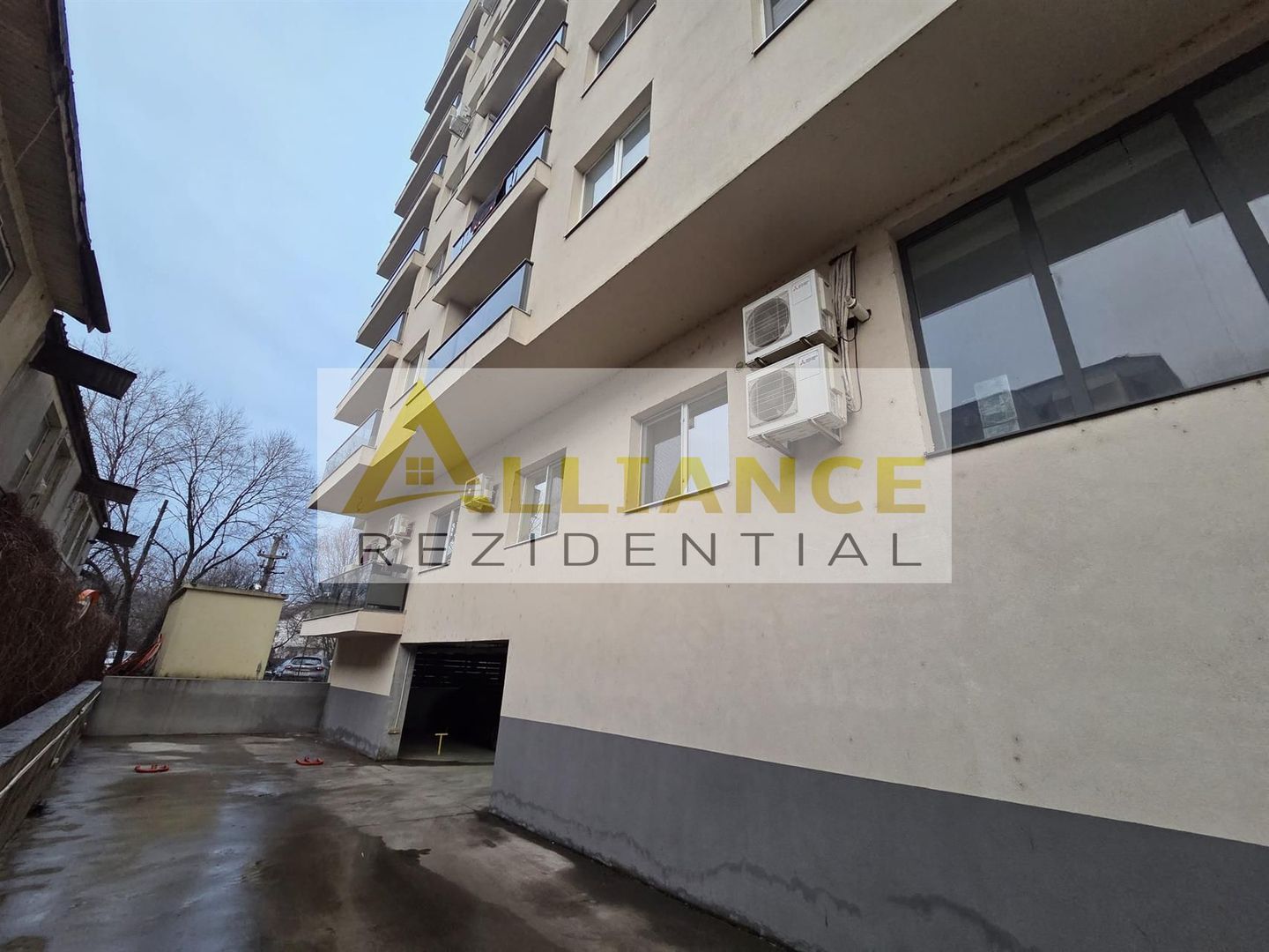 Garsoniera mobilata si utilata parter inalt Sos. Berceni nr. 5 - Poză 16