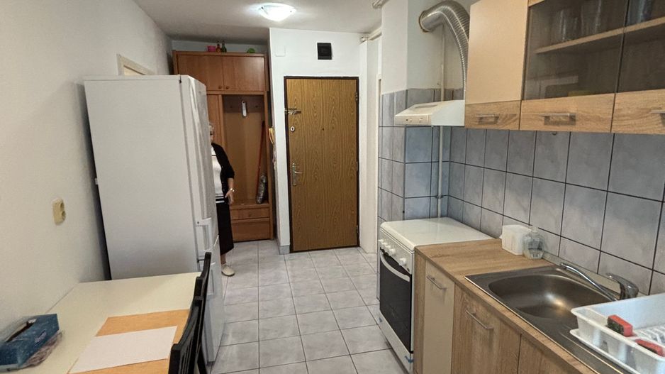 Apartament 3 camere,zona Medicina - Poză 11