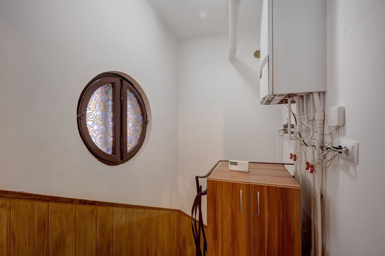 2 Apartamente  in Vila 5 Cam Metrou Basarab Gara de Nord - Poză 18