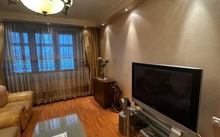 Apartament 3 camere, parcare inclusă, pet friendly, metroul la scara blocului - Poză 9