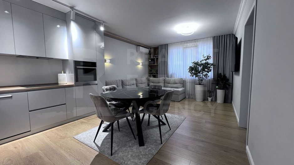 Chirie, apartament, 3 camere, strada Petru Rareş, Centru - Poză 1