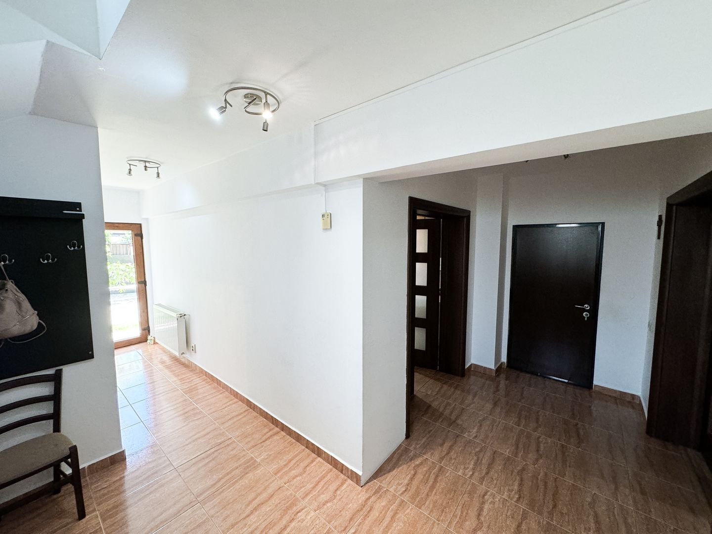 Vila Individuala cu 7 Camere | Teren 252 MP | Otopeni DN1- langa Lidl - Poză 11