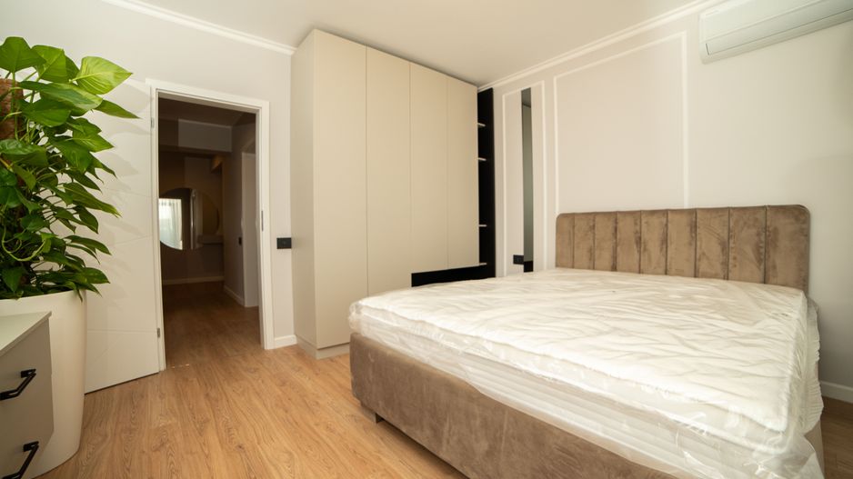 Penthouse 2 camere mobilat utilat panouri solare pompa caldura - Poză 15