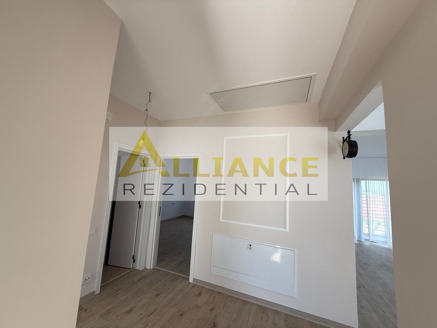 Casa individuala parter - 3 camere- 2 bai - teren 375mp - Poză 14