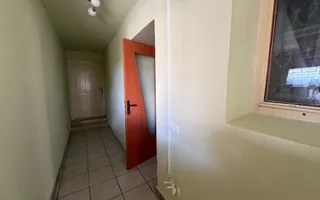 Casă +  teren 1.514 mp în Ianova | 4 camere | 2 băi - Poză 12