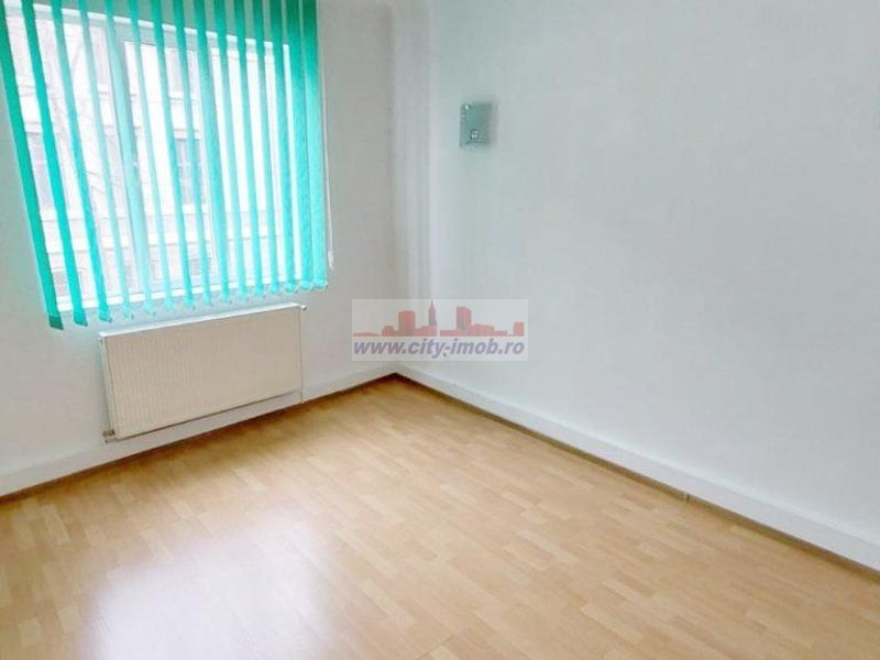 Inchiriere Apartment 3 Camere in VILA  Tineretului - Poză 17
