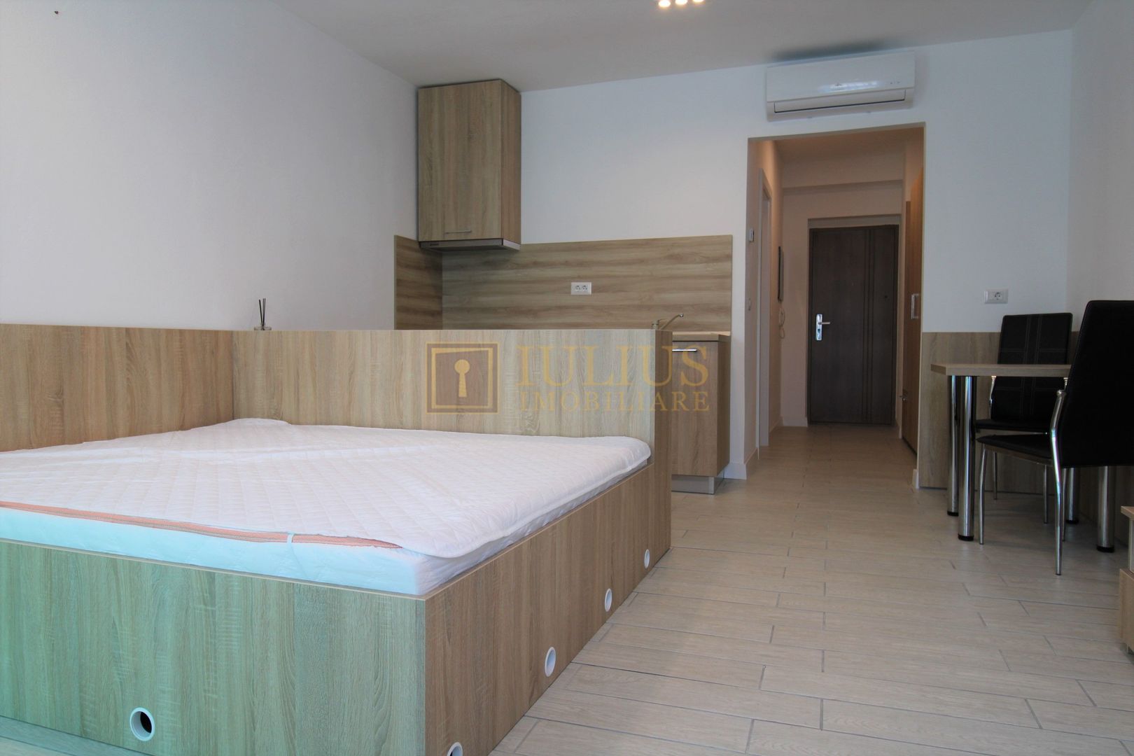 Încălzire în pardoseală, baia are fereastra. Loc parcare privat - Poză 6